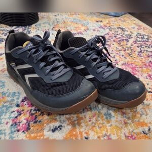 Stylish Black and Gray Men's Sneakers